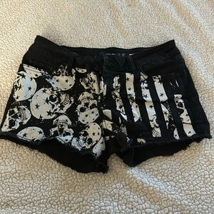 Black heart shorts